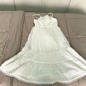 White Dress Size medium